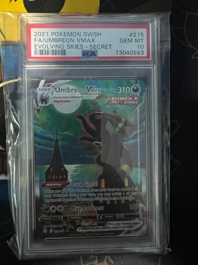 2021 Pokemon Evolving Skies Umbreon VMAX Alt Art #215 PSA 10